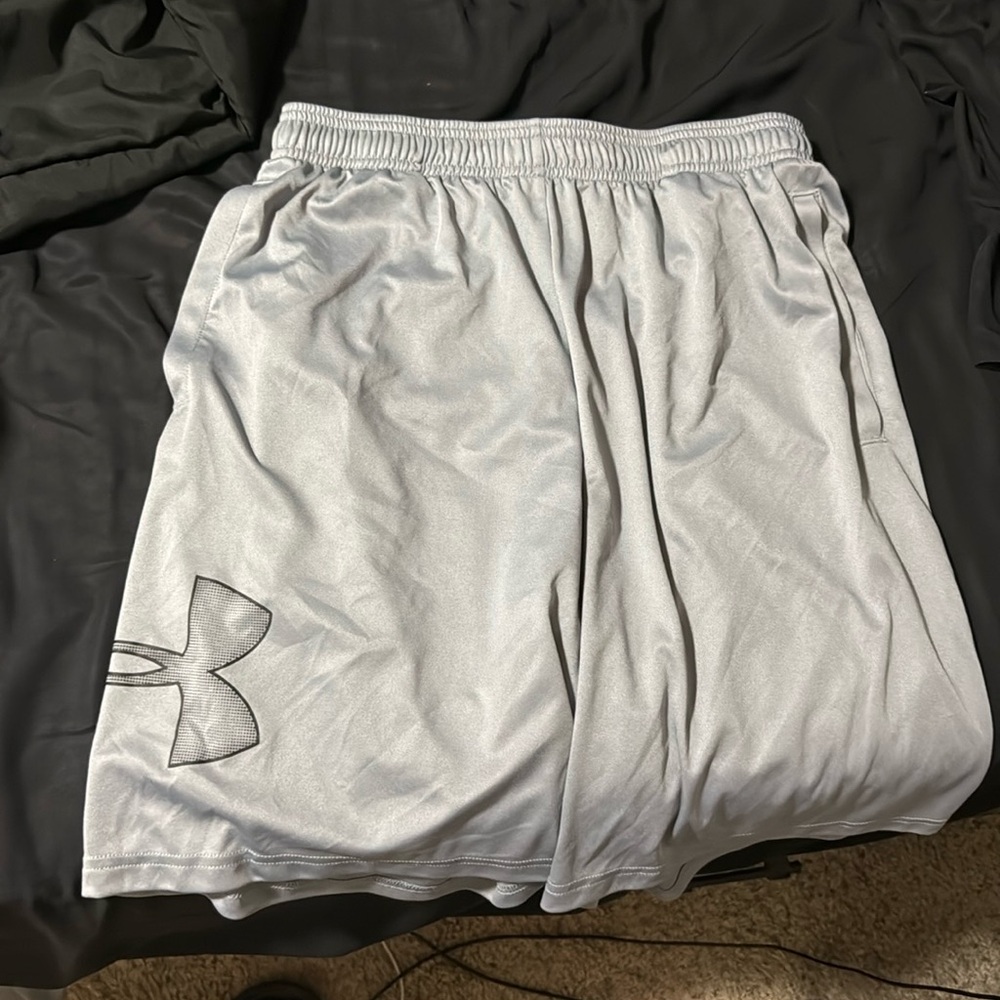 Under Armour Short